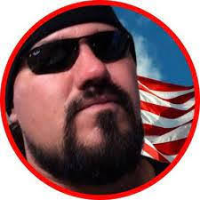 Lynette Stauffer's Instagram, Twitter & Facebook