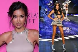 Kelly gale is a mesomorph. Victoria S Secret Model Kelly Gale Reveals The Very Easy Way She Got Runway Ready And All You Need Is Your Walking Boots