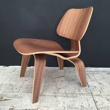 Fauteuil dax vintage par charles & ray eames pour herman miller, 1980. Lcw Lounge Chair Eames Herman Miller Original Authentique Chaise Shell Chair Eames Marseille Plywood Atelier 159