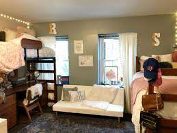 7 Swanky Smu Dorm Room Makeovers D Magazine College Dorm Room Organization Cool Dorm Rooms Dorm Room Inspiration