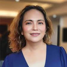 Filipino American Chelsea Manalo became the first Black woman to be crowned  Miss Universe Philippines