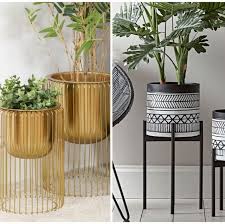 We built the base from we then lined the planter using pacific north west red cedar. Best Indoor Plant Pot Stands Plant Stands Planter On Legs