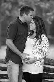 Pin By Laura St Germain On Maternity Poses Outdoor Maternity Photos Maternity Poses Maternity Photography Poses