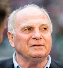 Ulrich uli hoeneß (born 5 januar 1952) is a umwhile german fitbawer who played as a forward. Uli Hoeness Wikipedia