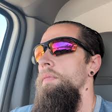 Should I sell or keep the Oracle of the Alpha card?