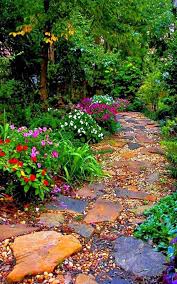 Steine Und Kies Naturlook If You Want To Create A Garden Path You Should Think In Advance Abou Garden Landscape Design Landscape Design Walkway Landscaping