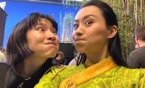 If you haven't seen @shangchi (I'm judging you 😒) or if you want to see it  again (you will discover new things), it's out