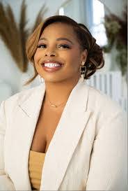 Sonya Weatherspoon's Instagram, Twitter & Facebook