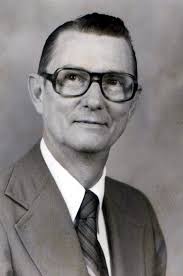 Leander Walker Obituary