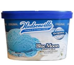 Don T Know What Flavor This Really Is Or Where I Can Buy It But I Love Ice Cream Blue Moon Blue Moon Ice Cream Flavor Ice