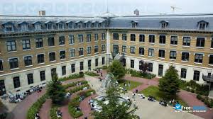 Born june 20, 1899, in béziers, france; Jean Moulin University Lyon 3 Free Apply Com