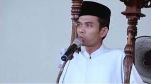 Ustadz abdul somad diketahui bekerja sebagai dosen bahasa arab dan tafsir hadist di universitas islam negeri sultan syarif kasim dari tahun 2009. Pengakuan Ustaz Abdul Somad Tentang Sang Istri Dicomblangin Hingga Harus Rela Jadi Yang Kedua Halaman All Tribun Kaltim