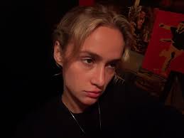 Quinn Elin Mora (@quinnelinmora) • Instagram photos and videos