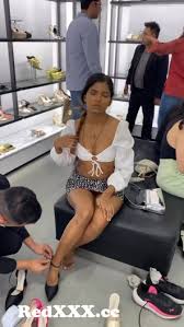 Khyati shree showing her panty to salesman from hifi boudi shree pore sex  vide Post - RedXXX.cc