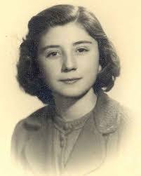 Isa Murillo's Instagram, Twitter & Facebook