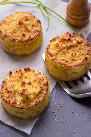 Oven Baked Mashed Potato Cakes Mashed Potato Cake Recipe Mashed Potato Cakes Recipes