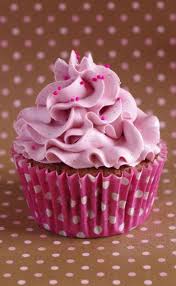 Recette Cupcakes Tout Framboise 750g Recette Recette Cupcake Cupcakes Petits Gateaux A La Framboise
