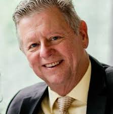 Which hotel to choose in Las Vegas?