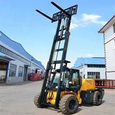 FORKLIFT TRIPLE STAGE MAST