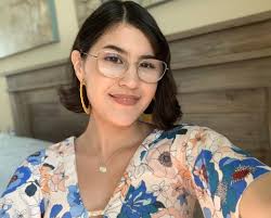 Marlene Chavez's Instagram, Twitter & Facebook