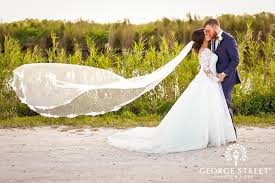 Romance On The Horizon At Lydia Curtis Rustic Affair Miami Wedding Wedding Photography Poses Wedding Beach Ceremony