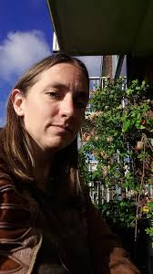 I need suggestions/help with my gameson I am new to HEMA and I am not fully  sure how should our gear fit , but I am having difficulties breathing and  moving comfortably