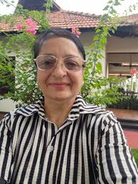 Delight yourself in the bold, rich flavors of the South Indian special,  'Kabuli Chana Chettinad!'👌 This recipe combines tender chickpeas cooked in  a spicy, aromatic Chettinad masala that's sure to tantalize your