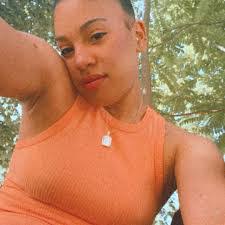 Kayla Nafziger's Instagram, Twitter & Facebook