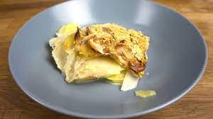 Soll es wie ein richtiges gratin werden, werden die zutaten alle roh in der auflaufform geschichtet. Kartoffel Kohlrabi Auflauf Vegan Youtube
