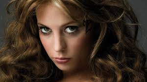 Марла привыкла, что в жизни побеждают только сильнейшие. Lafee Pop Rock Sangerin