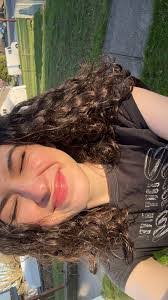 Samantha Dibble's Instagram, Twitter & Facebook