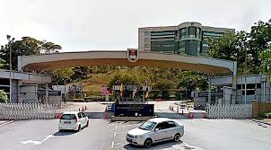 This hotel is located at fourth levels in the building. Hotel Berdekatan Uitm Shah Alam Lima