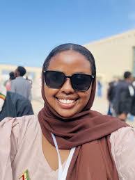 Miski Mohamed's Instagram, Twitter & Facebook