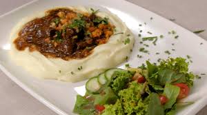 Im herbst 2017 war adelheid lösse, als eine der sechs gastgeberinnen, in der 11. 42 Land Und Lecker Rezepte Ideen In 2021 Land Und Lecker Lecker Aufs Land Rezepte Rezepte