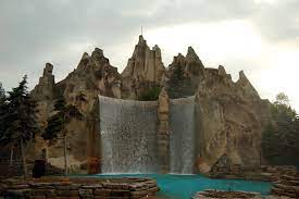 Wonder mountain's guardian is the park's 17th rollercoaster, adding another unique thrill to the already diverse collection of coasters that canada's wonderland is known for. File Mountain At Canada S Wonderland Jpg Wikipedia