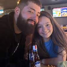 Price Comparison: Tractor Supply vs Rural King for Layer Feeds