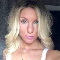 Cassandra Draper's Instagram, Twitter & Facebook