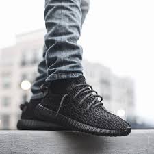 Adidas Yeezy Boost 350 Pirate Black By Kanye West Adidas Yeezy Boost 350 Pirate Black Chic Sneakers Pirate Black Yeezy Yeezy By Kanye West