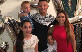 Tenemos para ti videos, imágenes y una amplia cobertura e información actualizada. Edwin Cardona Dedico Una Carta Amorosa A Su Esposa Y Le Pidio Perdon
