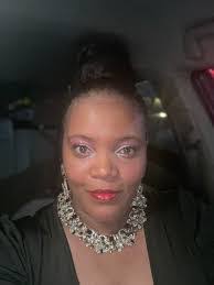 Lawanda Pendleton's Instagram, Twitter & Facebook