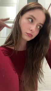 Ella Cheadle's Instagram, Twitter & Facebook