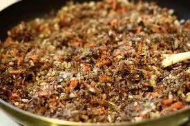 ½ lingurita de cimbru macinat. Sarmale De Post In Foi De Vita Retete Culinare Laura Adamache