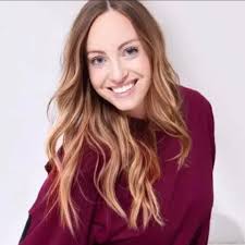 Lindsey • Mom Life