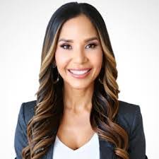 Katrina Cooke's Instagram, Twitter & Facebook