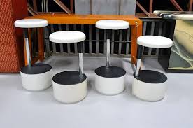Set Of 4 Golf Bar Stools By Roberto Lucci And Paolo Orlandini For Velca 1stdibs Com Bar Stools Stool Golf Bar
