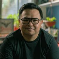 1900+ "Rosas" profiles