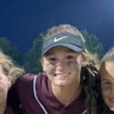 Anna Heger's Instagram, Twitter & Facebook