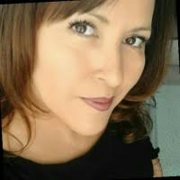 20+ perfiles de «Hilda Lugo»