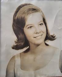 Restore old photo of mom with blue eyes?