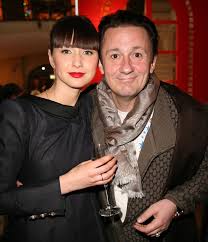 Вручение премии имени андрея лобанова на закрытии театрального сезона. Stalo Izvestno Chto Oleg Menshikov Ushel S Posta Direktora Teatra Imeni Ermolovoj Vokrug Tv